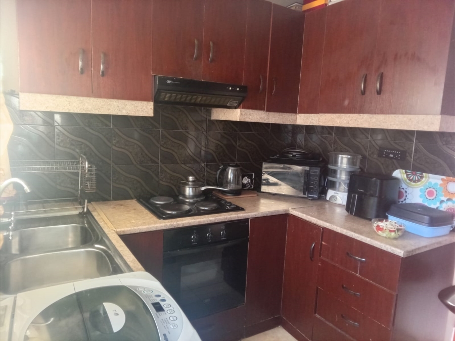 2 Bedroom Property for Sale in Beverly Park Western Cape